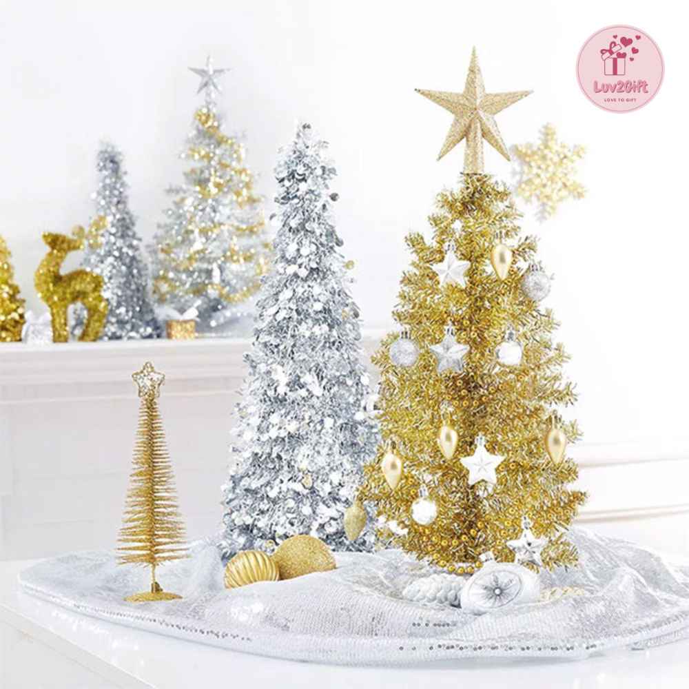 Cây thông noel bằng dây kim tuyến