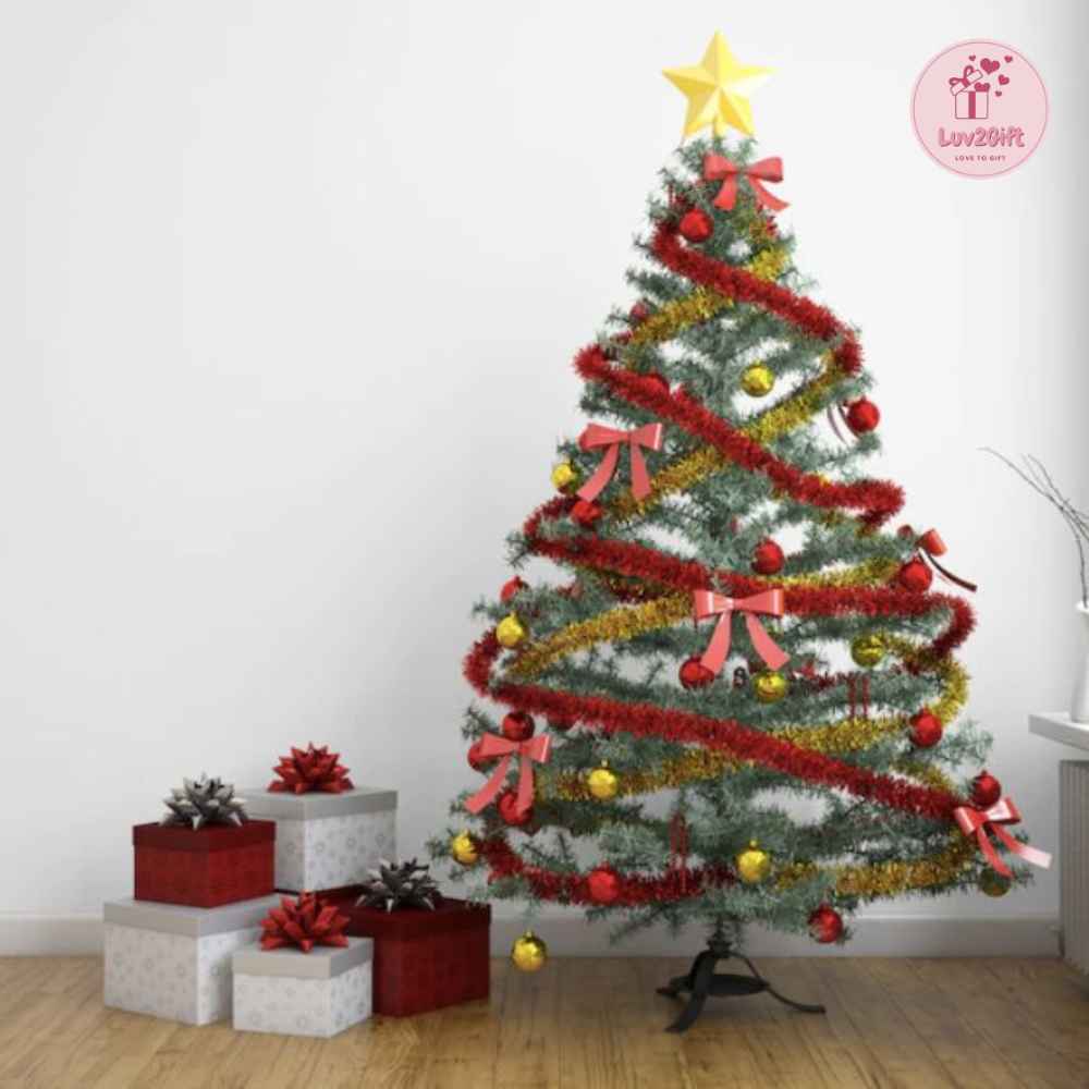 Cây thông noel bằng dây kim tuyến